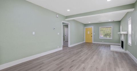 1247 N Ferger Ave, Fresno, CA 93728 Photo