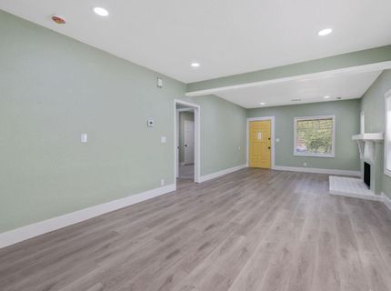 1247 N Ferger Ave, Fresno, CA 93728 Photo