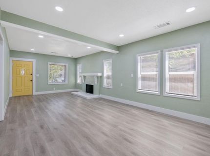 1247 N Ferger Ave, Fresno, CA 93728 Photo