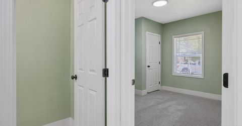 1247 N Ferger Ave, Fresno, CA 93728 Photo