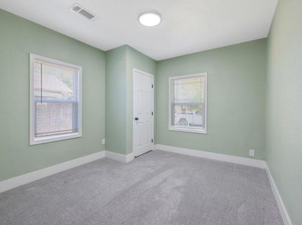 1247 N Ferger Ave, Fresno, CA 93728 Photo