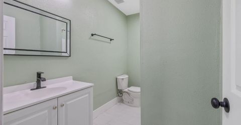 1247 N Ferger Ave, Fresno, CA 93728 Photo