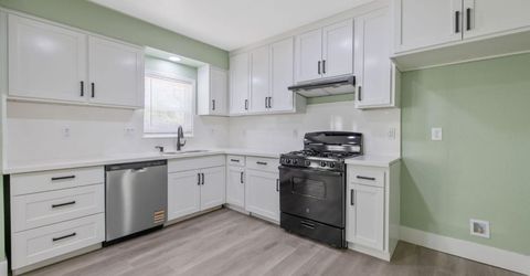 1247 N Ferger Ave, Fresno, CA 93728 Photo