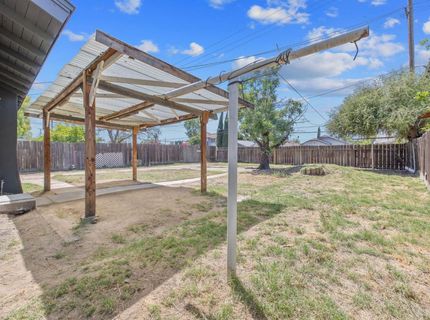 1247 N Ferger Ave, Fresno, CA 93728 Photo