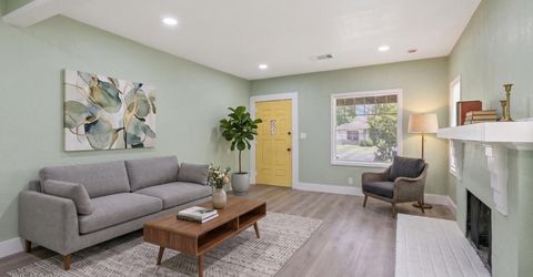 1247 N Ferger Ave, Fresno, CA 93728 Photo