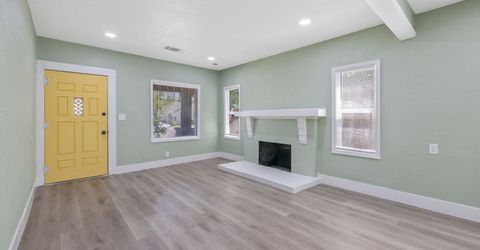 1247 N Ferger Ave, Fresno, CA 93728 Photo