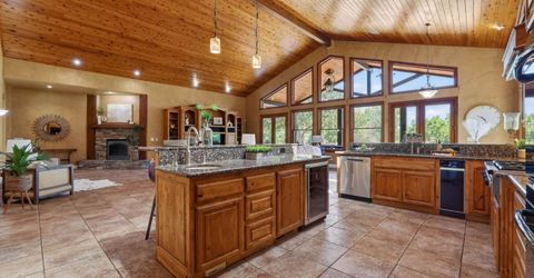 7021 Horseshoe Bar Rd, Loomis, CA 95650 Photo