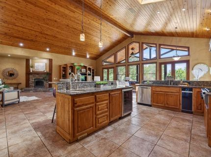7021 Horseshoe Bar Rd, Loomis, CA 95650 Photo
