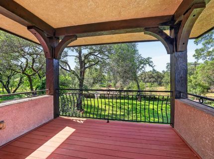 7021 Horseshoe Bar Rd, Loomis, CA 95650 Photo