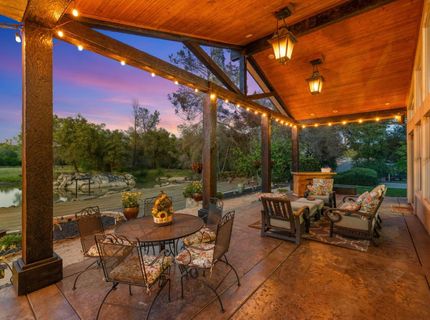 7021 Horseshoe Bar Rd, Loomis, CA 95650 Photo