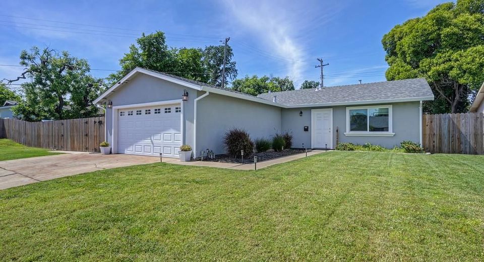 10425 Mills Tower Dr, Rancho Cordova, CA 95670 Photo