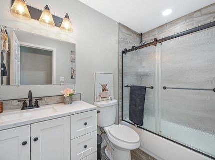 10425 Mills Tower Dr, Rancho Cordova, CA 95670 Photo