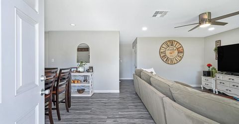 10425 Mills Tower Dr, Rancho Cordova, CA 95670 Photo