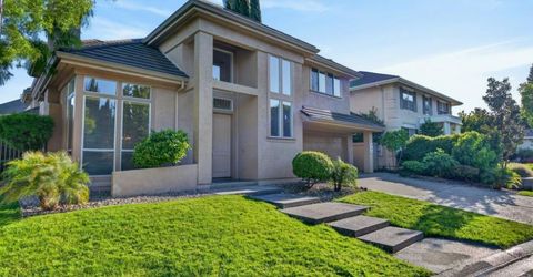 982 South Beach Dr, Sacramento, CA 95831 Photo