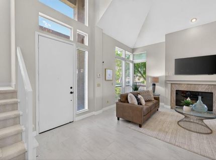 982 South Beach Dr, Sacramento, CA 95831 Photo