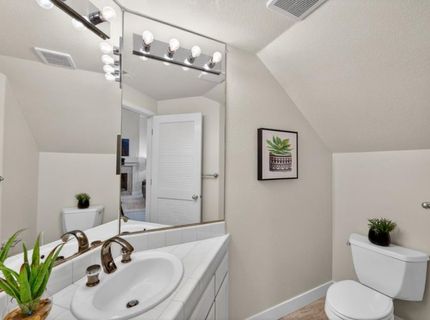 982 South Beach Dr, Sacramento, CA 95831 Photo