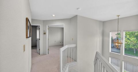 982 South Beach Dr, Sacramento, CA 95831 Photo