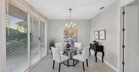 982 South Beach Dr, Sacramento, CA 95831 Photo