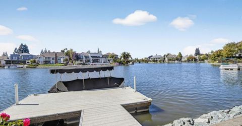 982 South Beach Dr, Sacramento, CA 95831 Photo