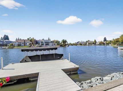 982 South Beach Dr, Sacramento, CA 95831 Photo