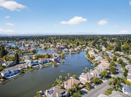 982 South Beach Dr, Sacramento, CA 95831 Photo