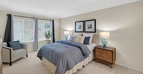 982 South Beach Dr, Sacramento, CA 95831 Photo