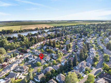 982 South Beach Dr, Sacramento, CA 95831 Photo