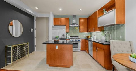 2025 S St #202, Unit 202, Sacramento, CA 95811 Photo
