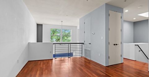 2025 S St #202, Unit 202, Sacramento, CA 95811 Photo