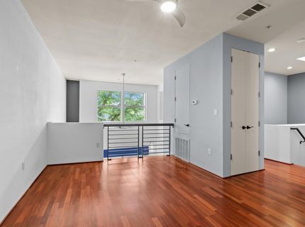 2025 S St #202, Unit 202, Sacramento, CA 95811 Photo