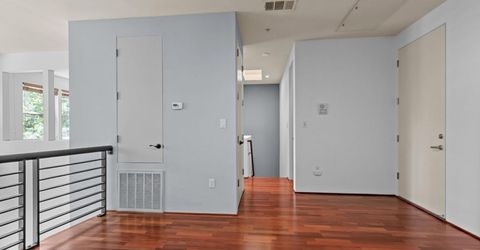 2025 S St #202, Unit 202, Sacramento, CA 95811 Photo