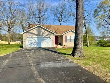 549 Denali Street, Bowling Green, KY 42101