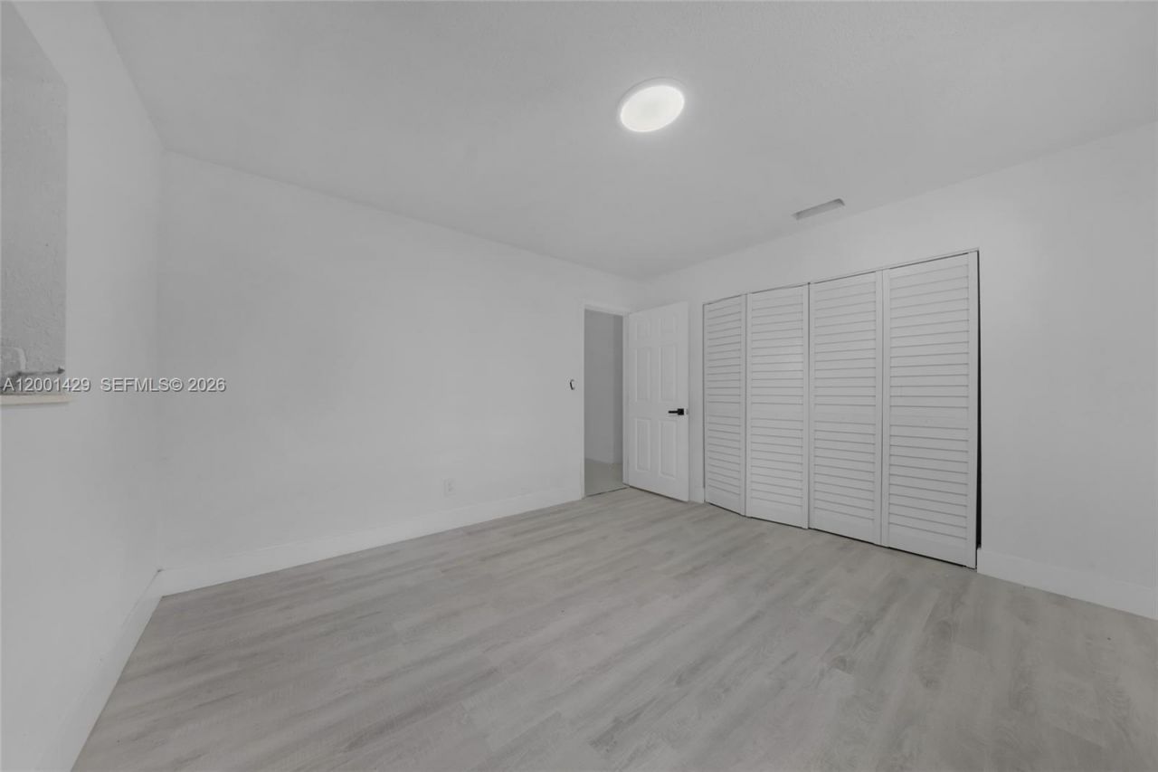 1320 NW 72nd Ave, Plantation, FL 33313 Photo