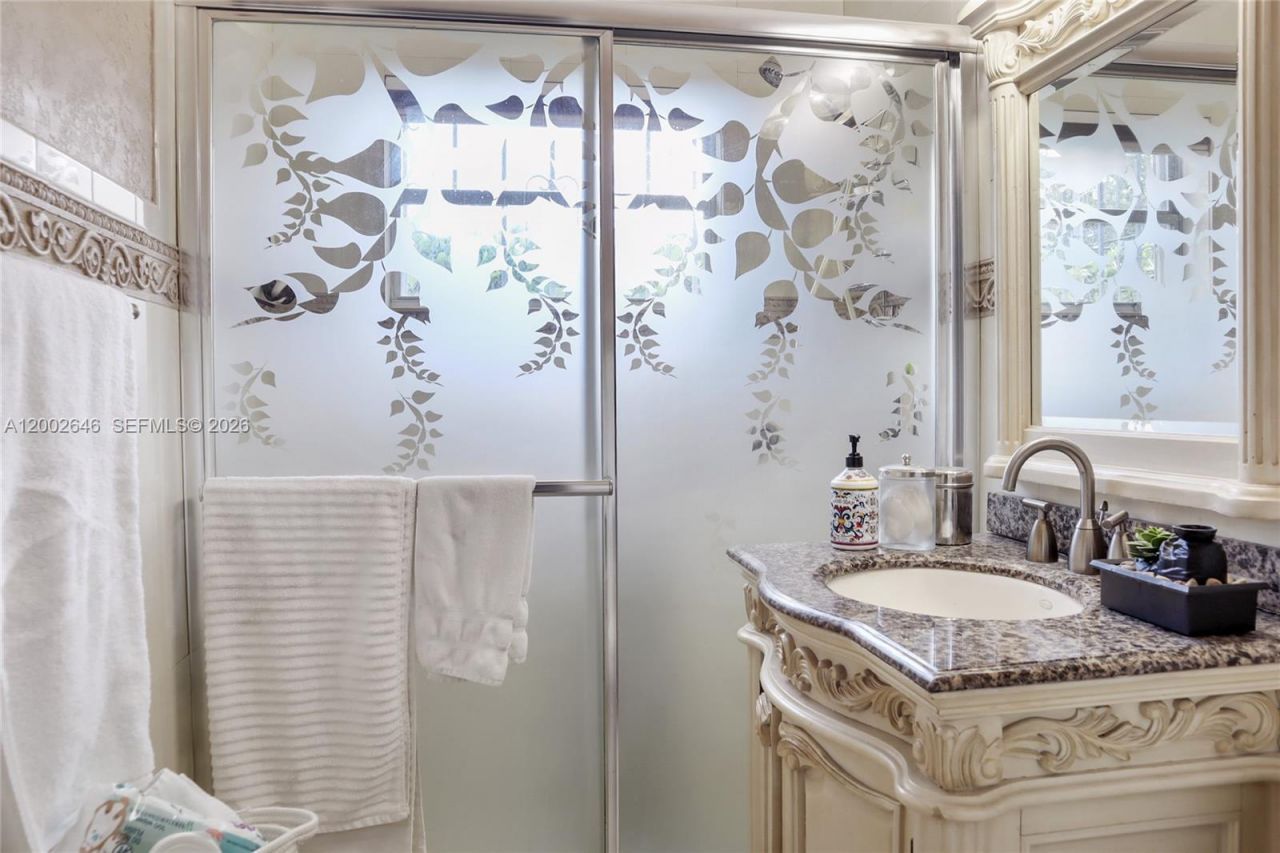 619 SW 39th Ave, Miami, FL 33134 Photo