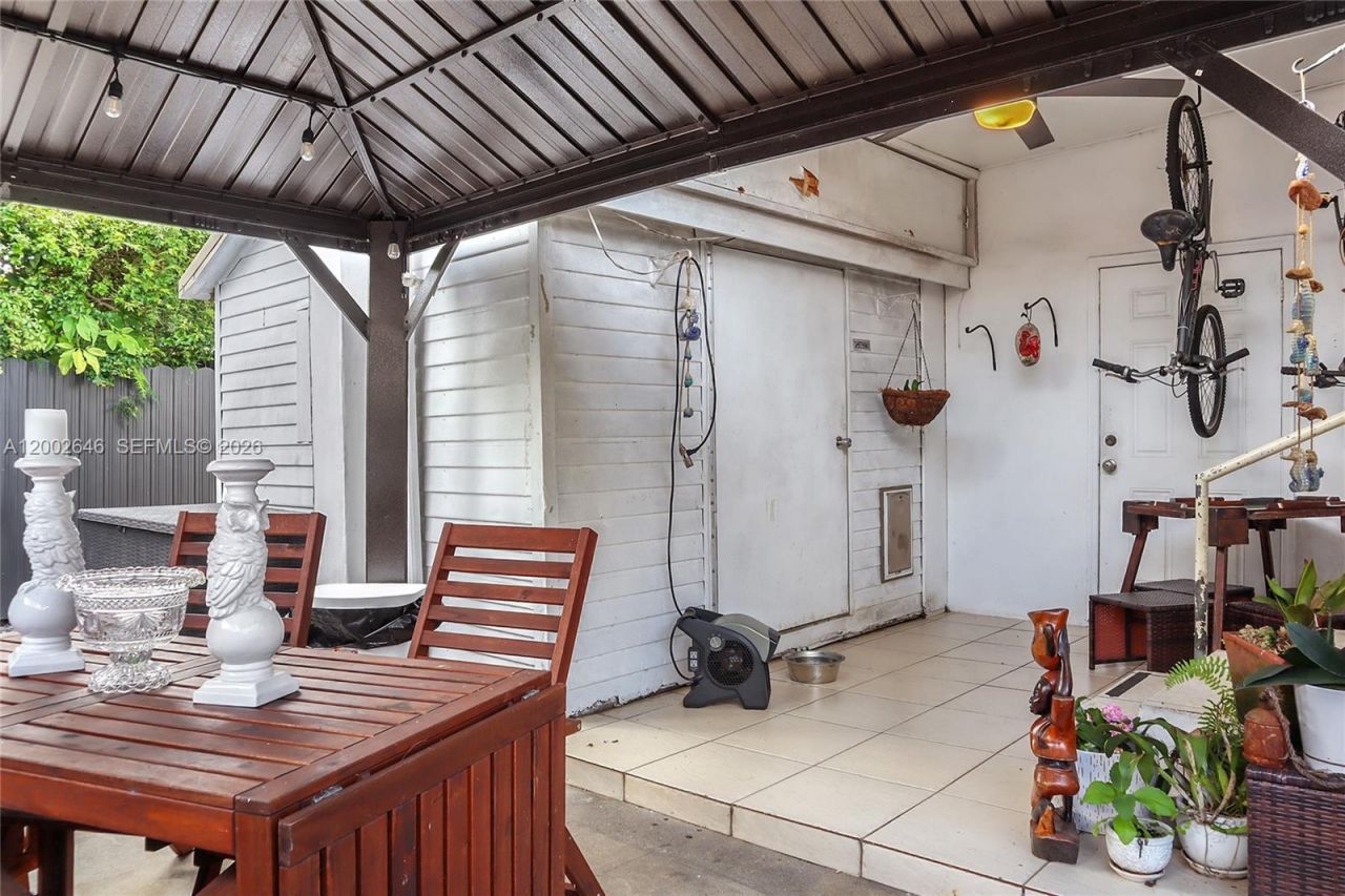 619 SW 39th Ave, Miami, FL 33134 Photo