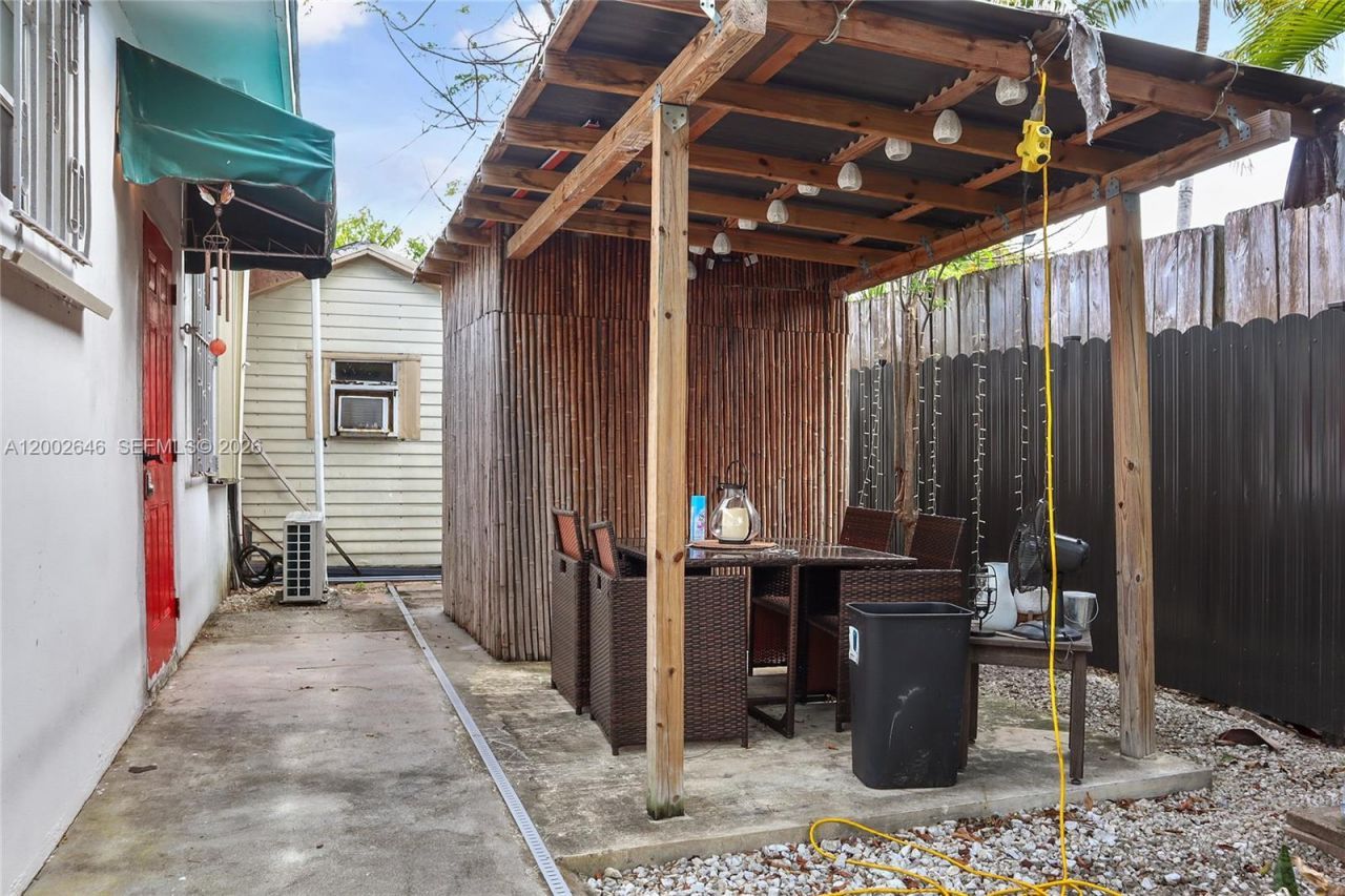 619 SW 39th Ave, Miami, FL 33134 Photo