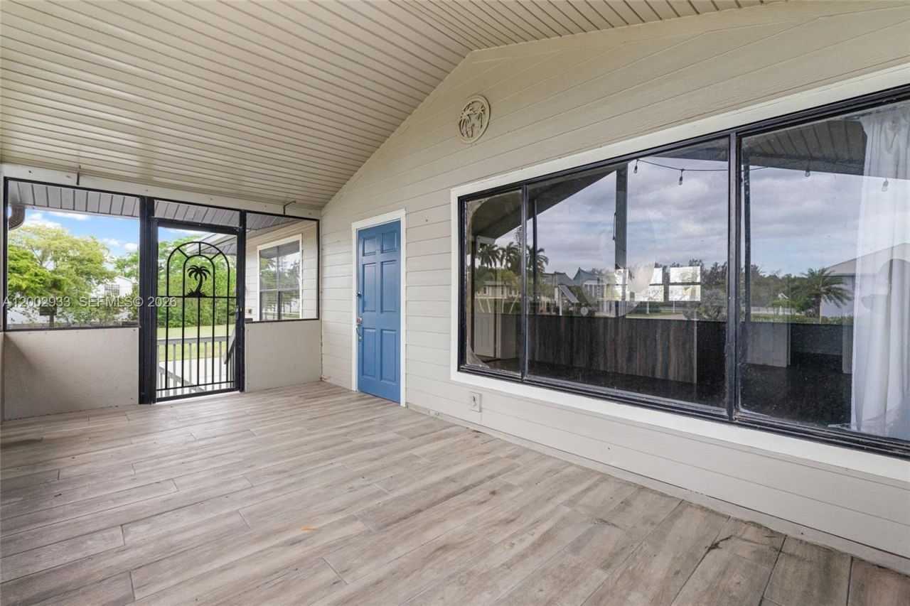 301 Allen Ave , Everglades City, FL 34139 Photo