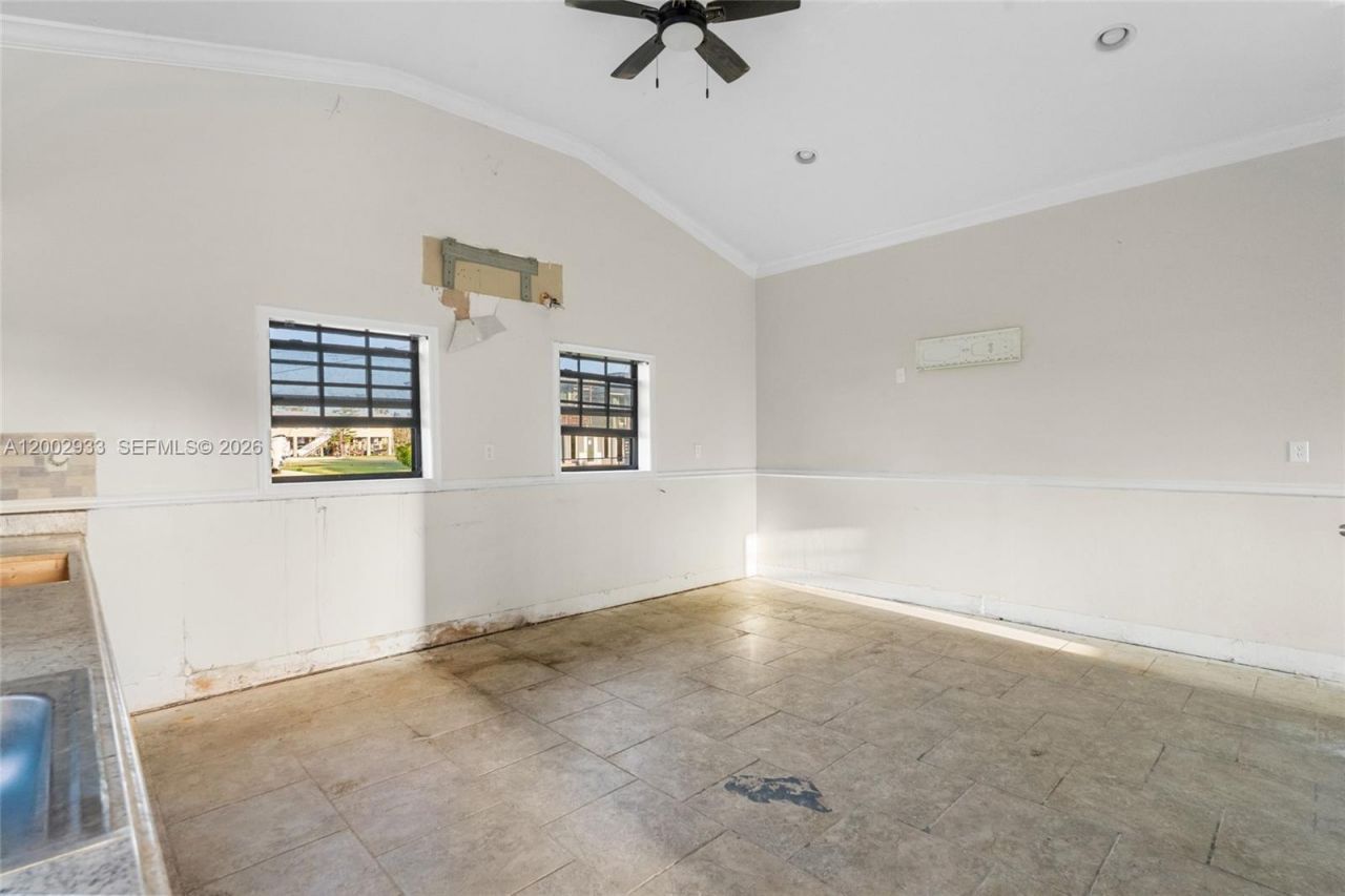 301 Allen Ave, Everglades City, FL 34139 Photo
