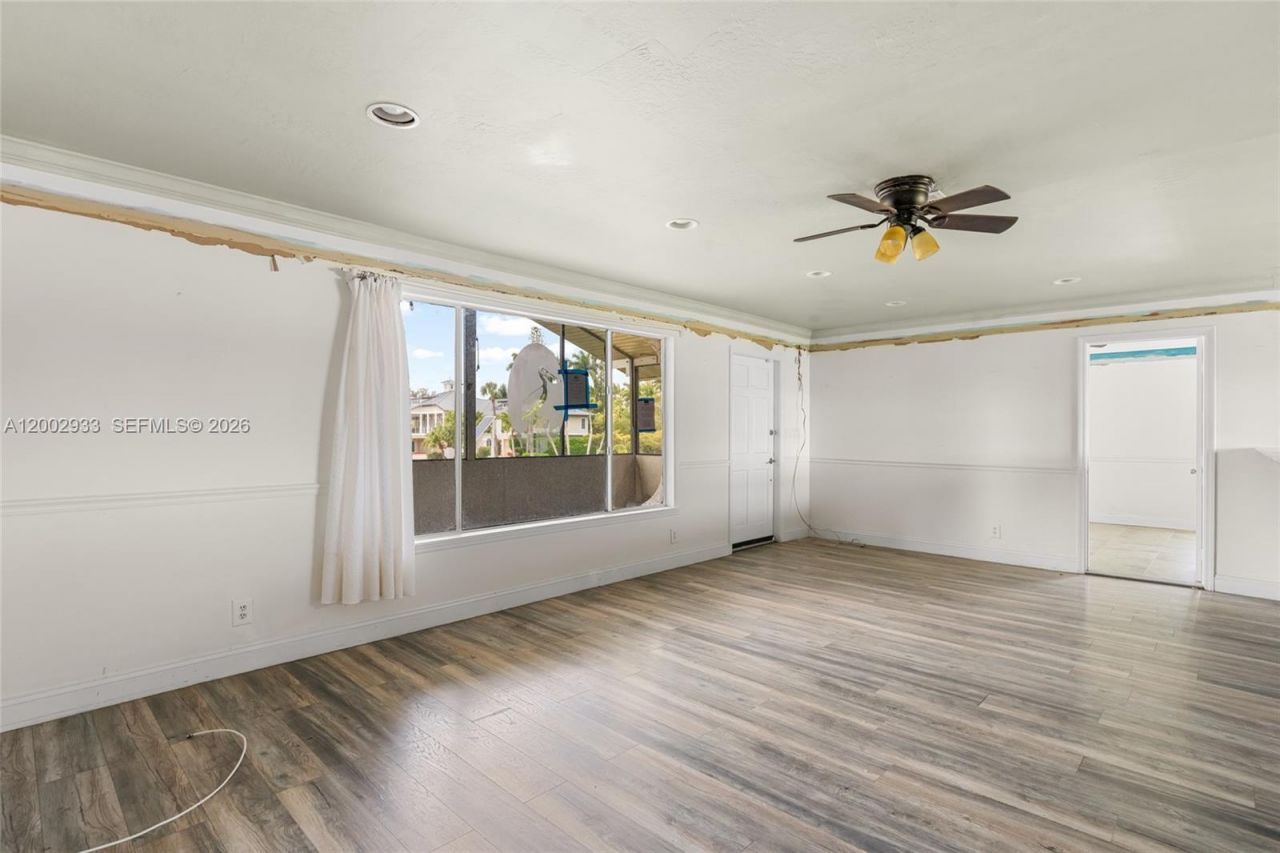 301 Allen Ave , Everglades City, FL 34139 Photo