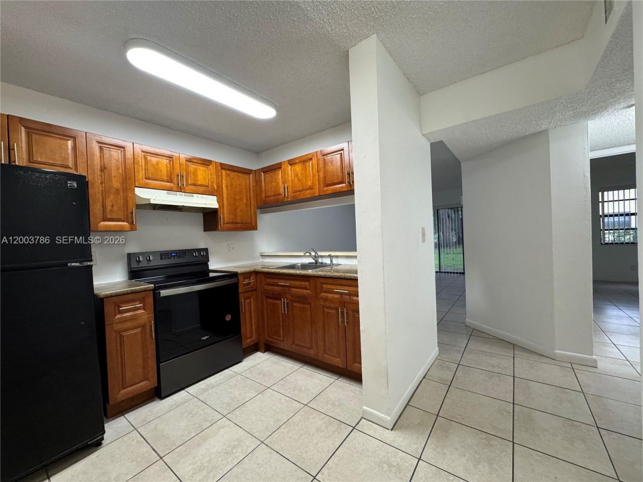 4033 Lakeside Dr, Unit 4033, Tamarac, FL 33319 Photo