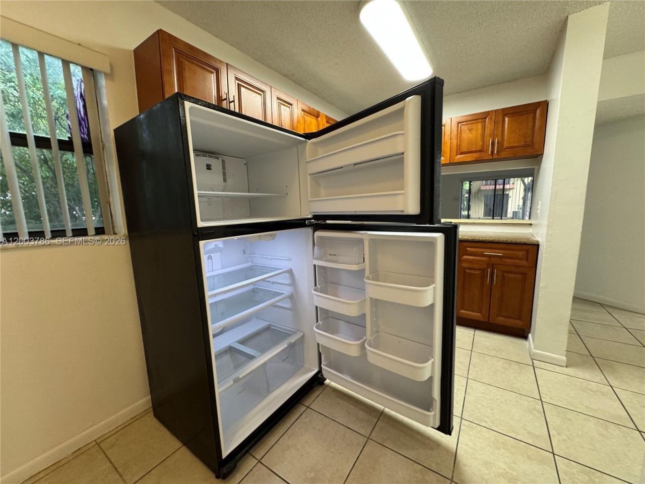 4033 Lakeside Dr, Unit 4033, Tamarac, FL 33319 Photo