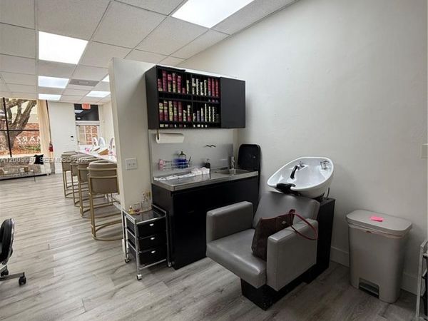 Coral Gables, FL 33134