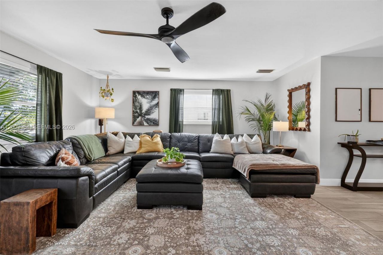 219 E Whitney Dr, Jupiter, FL 33458 Photo