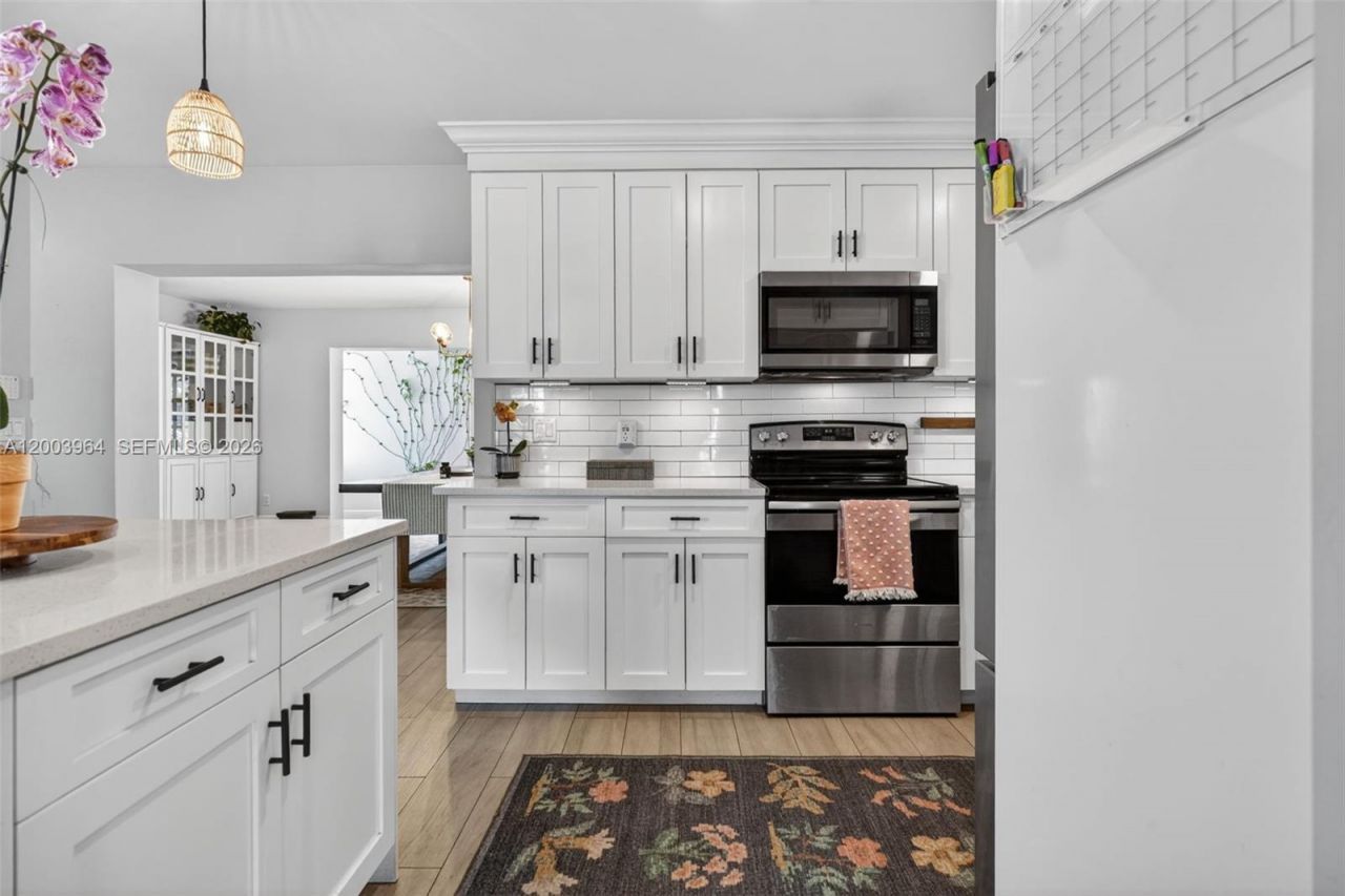 219 E Whitney Dr, Jupiter, FL 33458 Photo