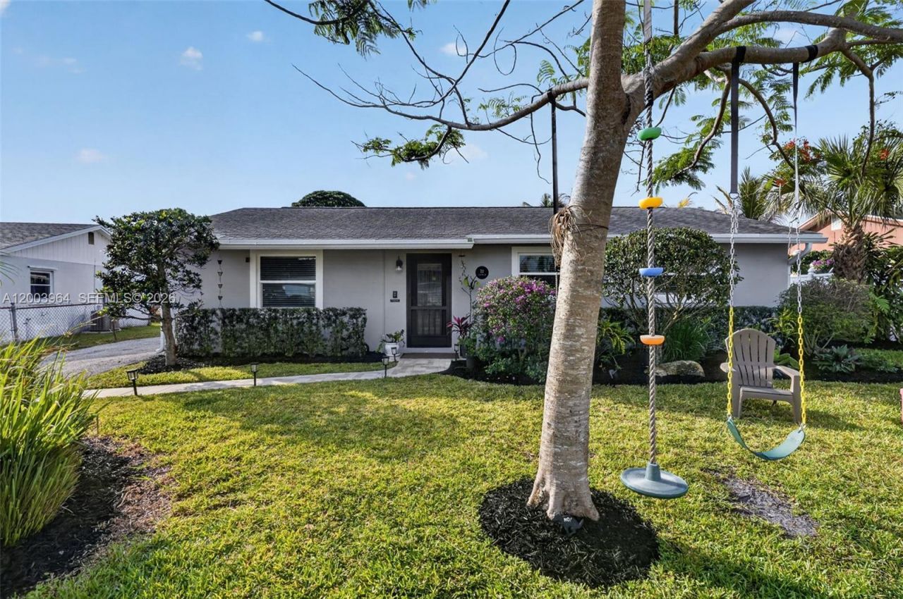 219 E Whitney Dr, Jupiter, FL 33458 Photo