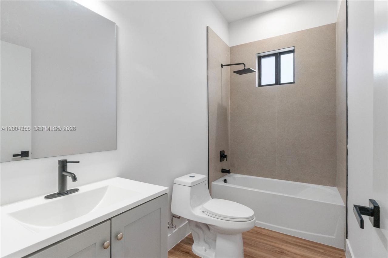 4518 NW 4 St , Miami, FL 33126 Photo