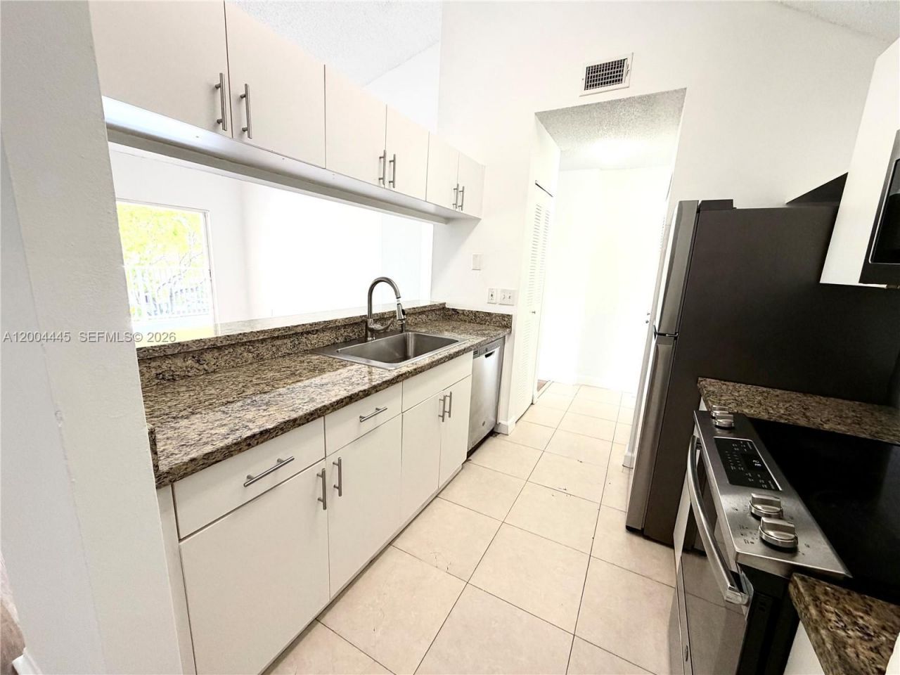 15771 SW 104th Ter, Unit 301, Miami, FL 33196 Photo