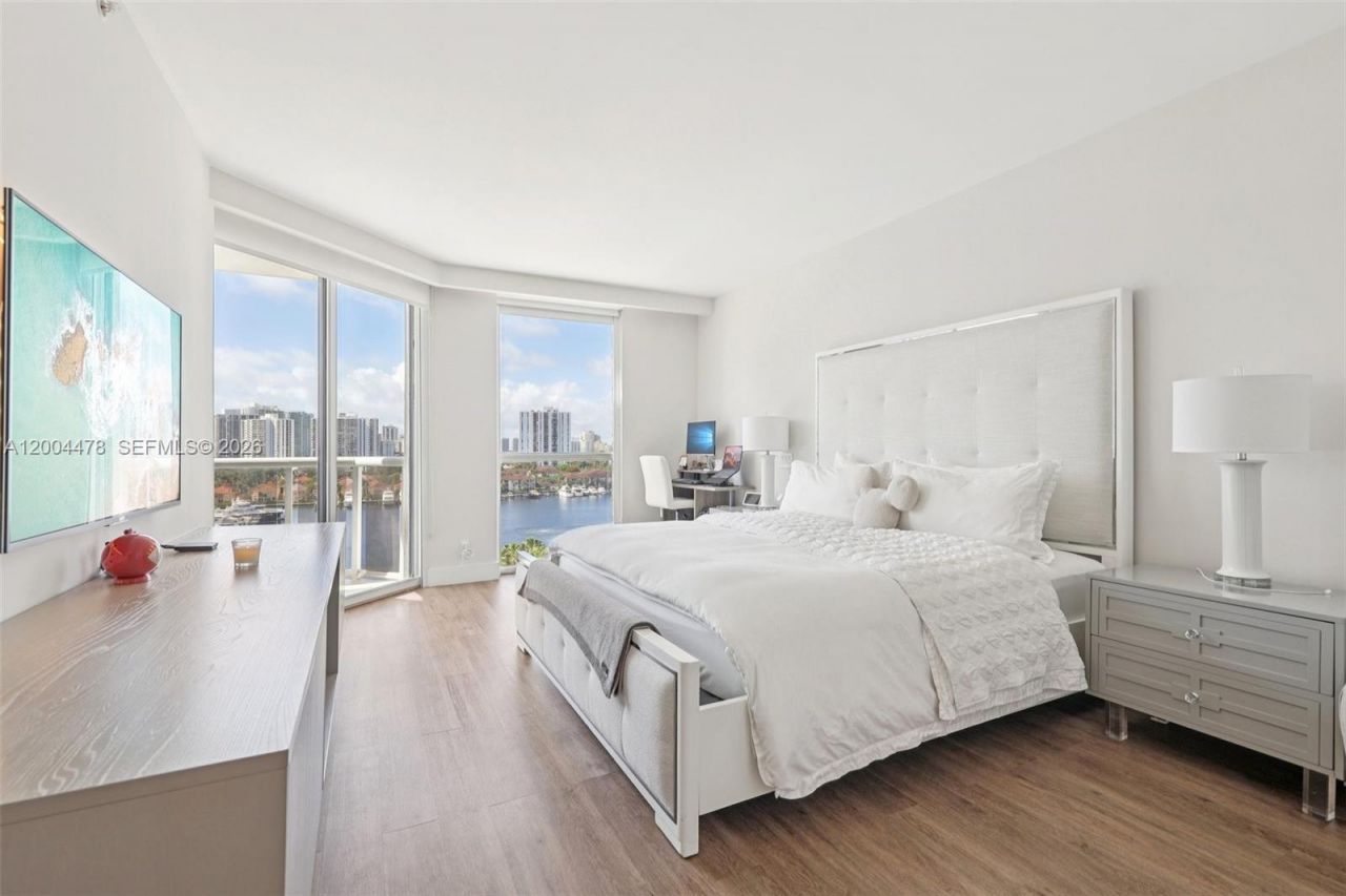 3640 Yacht Club Dr , Unit 1007, Aventura, FL 33180 Photo