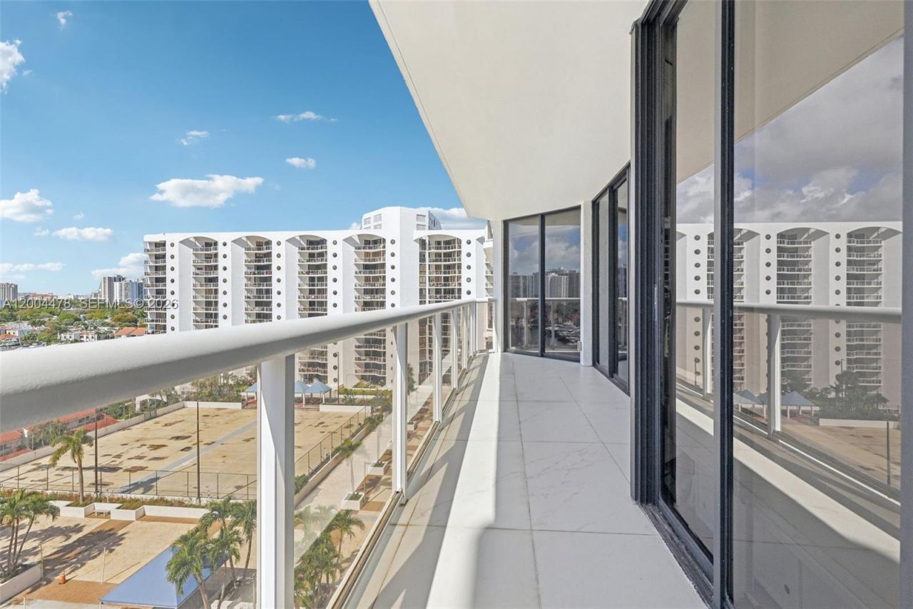3640 Yacht Club Dr , Unit 1007, Aventura, FL 33180 Photo