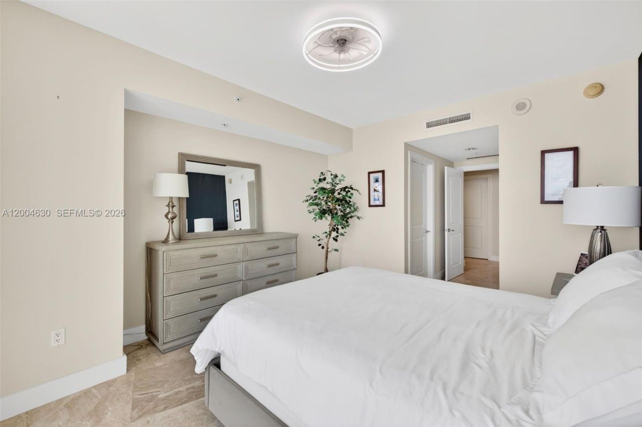 1 N Ocean Blvd, Unit 806, Pompano Beach, FL 33062 Photo